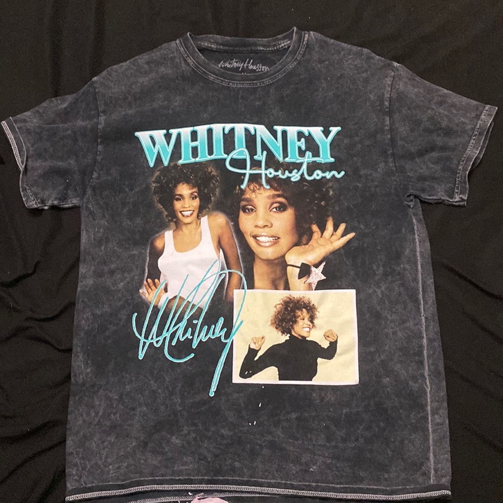 Whitney Houston T-Shirt Medium